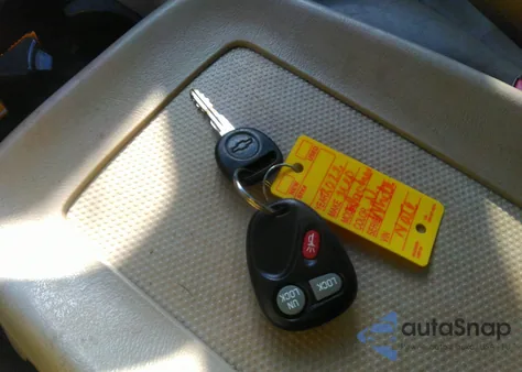 2002 Chevrolet Tahoe Z71 из США, поврежденный, VIN 1GNEK13Z32R321648